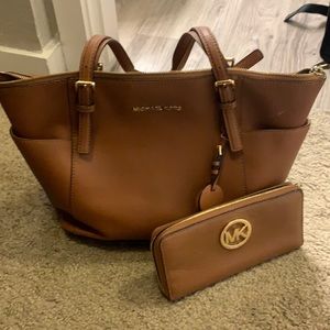 Michael Kors brown tote and wallet